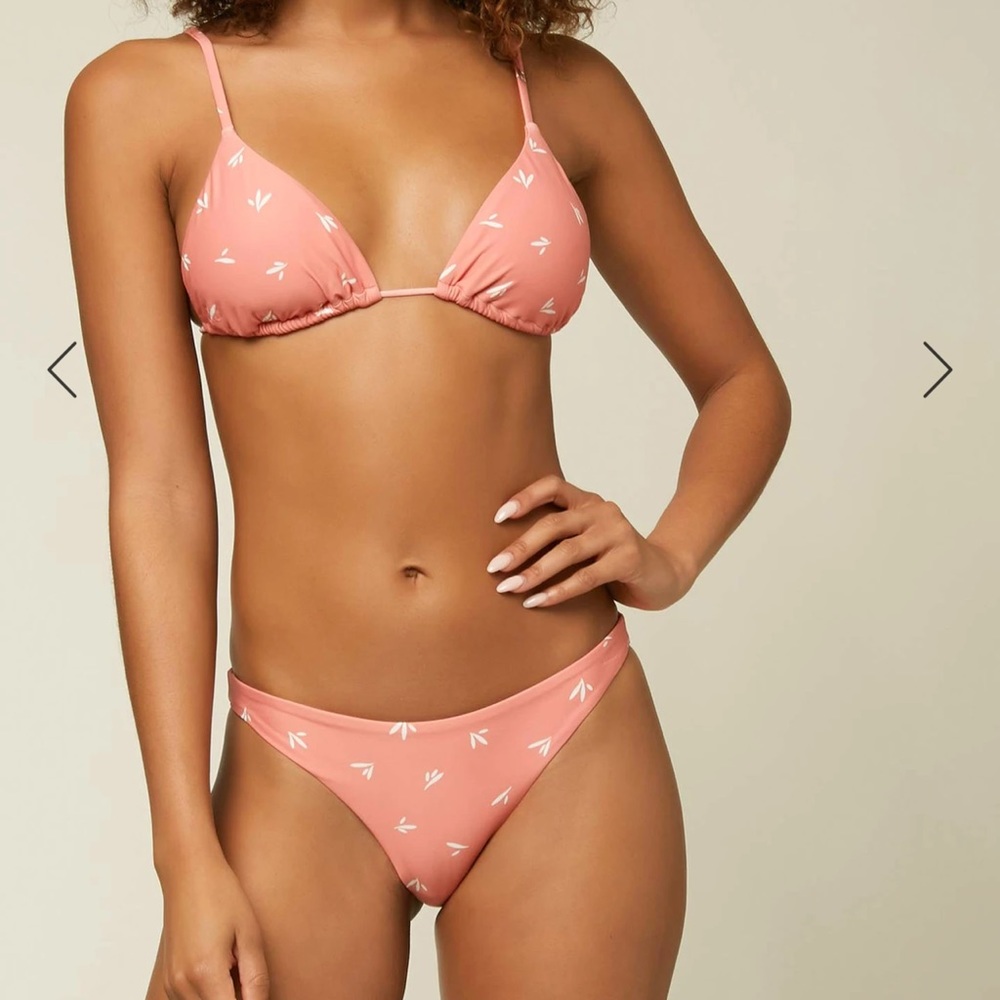 O’Neill FLAMENCO OJAI DITSY HI-LEG CHEEKY BOTTOMS